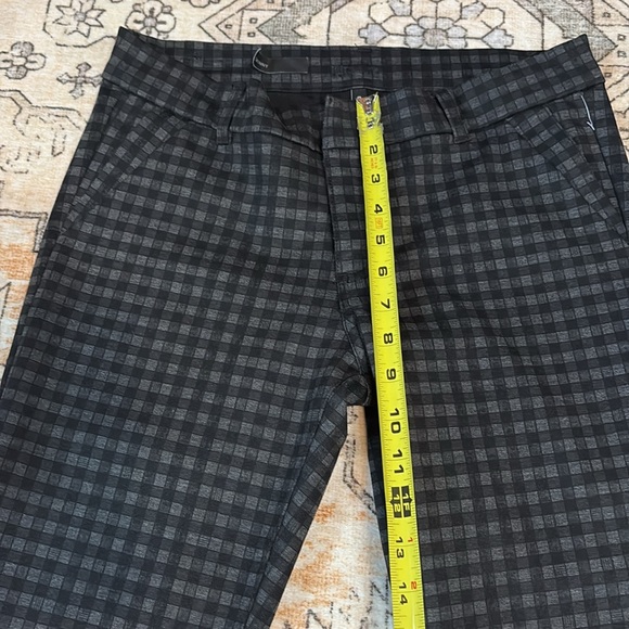 KUT FROM THE KLOTH 6 Elyse Checkered mid rise Skinny black plaid pants - Picture 5 of 12